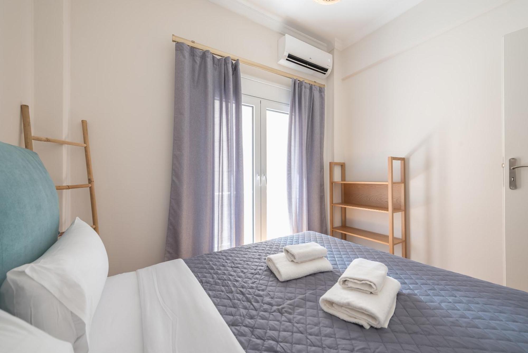 Apartament Stylish 2 Bd Urban Retreat Near Panormou Metro Ateny Zewnętrze zdjęcie